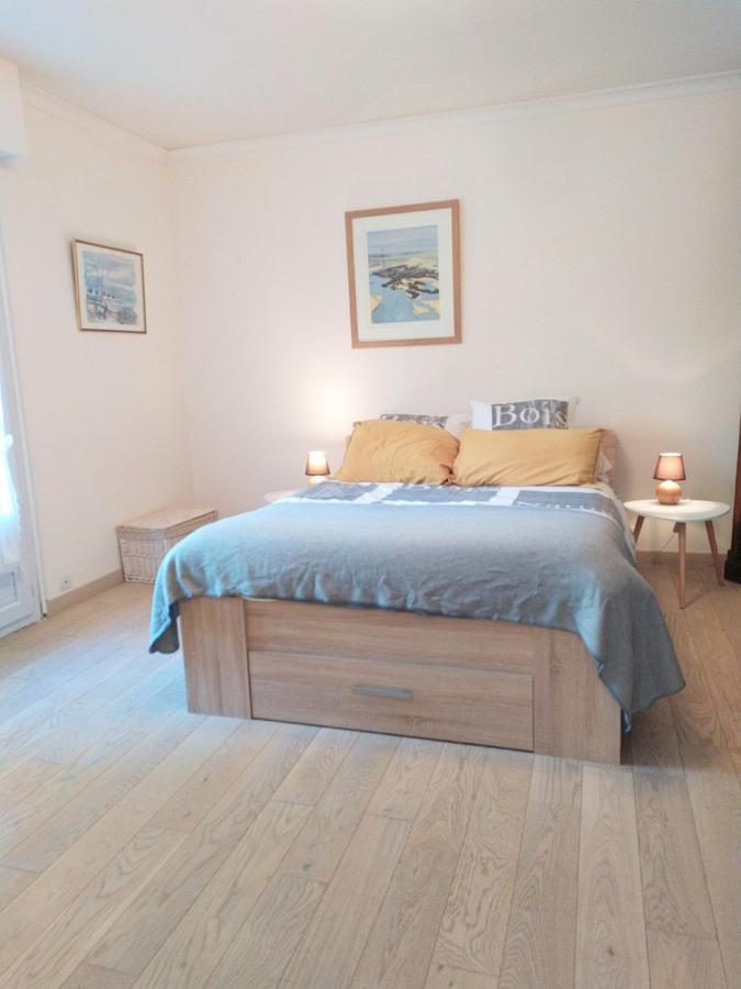 Maison Classee 3 Etoiles, Grand Jardin Clos Au Calme Proche Centre Ville, 10 Min Des Plages Pont-l'Abbe Exterior photo